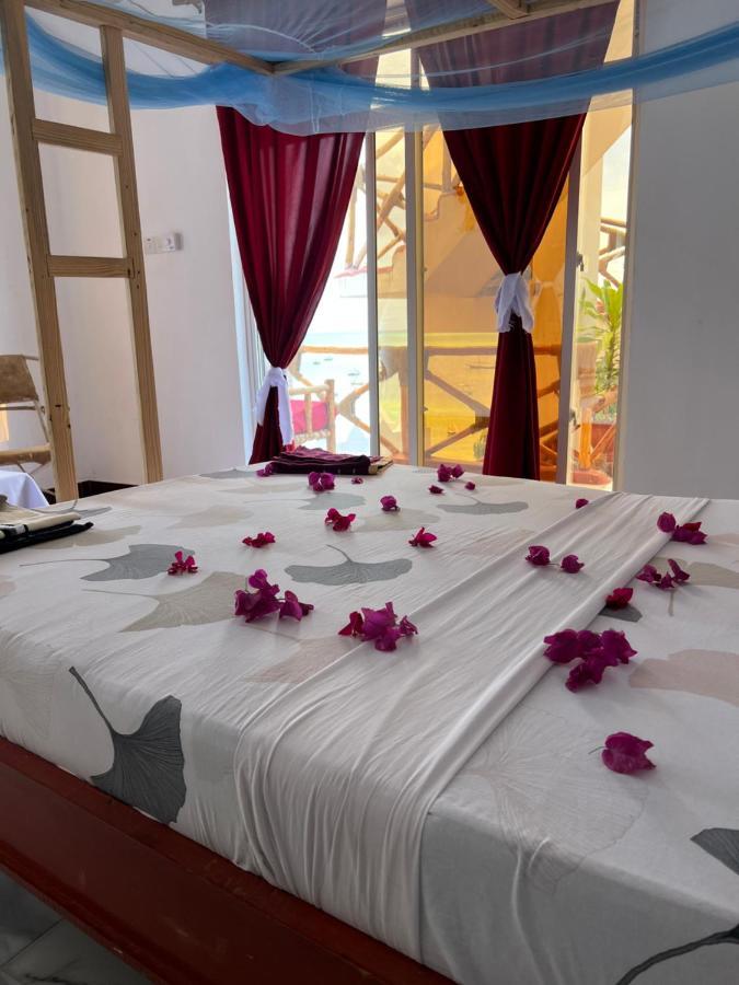 Zaina'S Beach House Нунгви Экстерьер фото