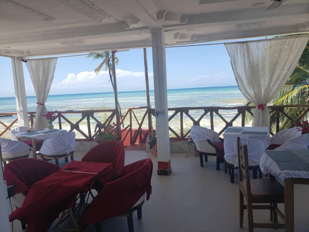 Zaina'S Beach House Нунгви Экстерьер фото
